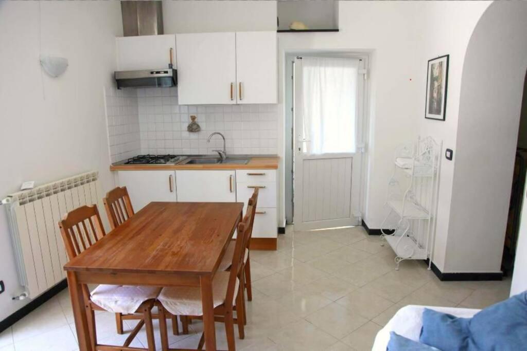 Le Case Della Lizza - Casa Blu Levanto Eksteriør bilde