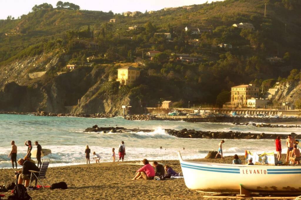 Le Case Della Lizza - Casa Blu Levanto Eksteriør bilde